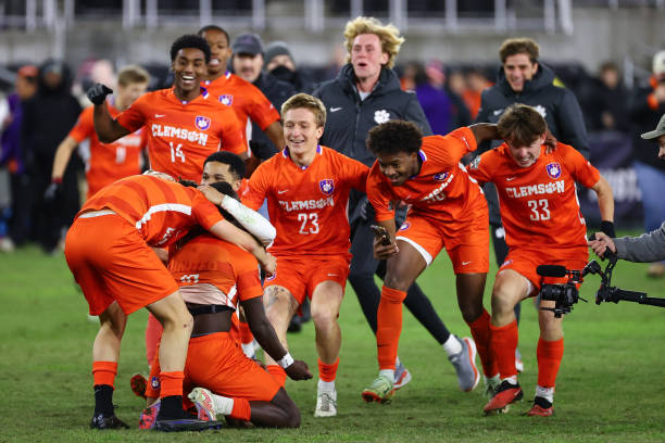 中了熱刺球 中了熱刺球